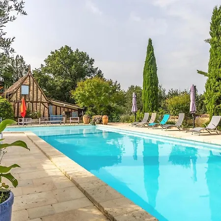 Holiday home Sejour Grand Format, 23 Couchages Et Grande Piscine *